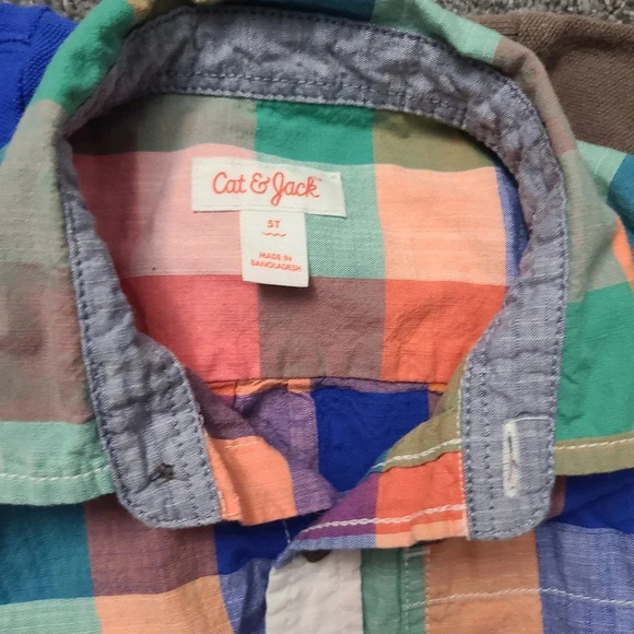 Bundle of Three Youth 5 Dress Shirts - Picture 3 of 4